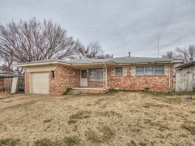 Photo - 5004 S Broadway Ave