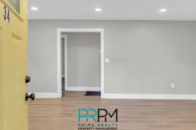 Photo - 34 Allendale Ln