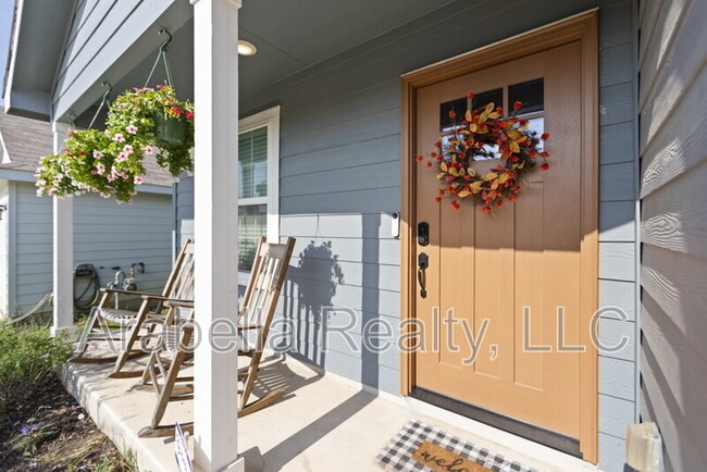 Photo - 9731 Mill Dam