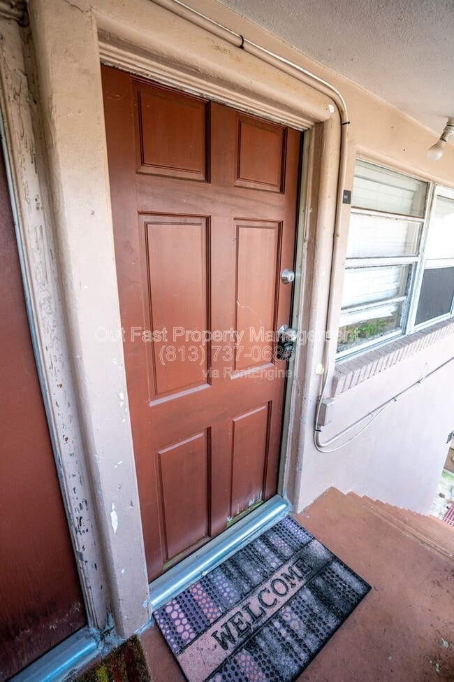Photo - 541 2nd St N