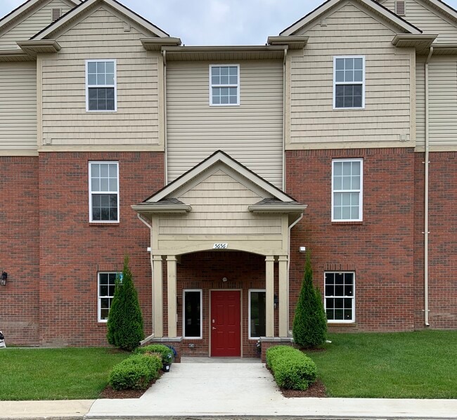 Building Photo - Crystal Pines Building 3 Unit 18 Rental
