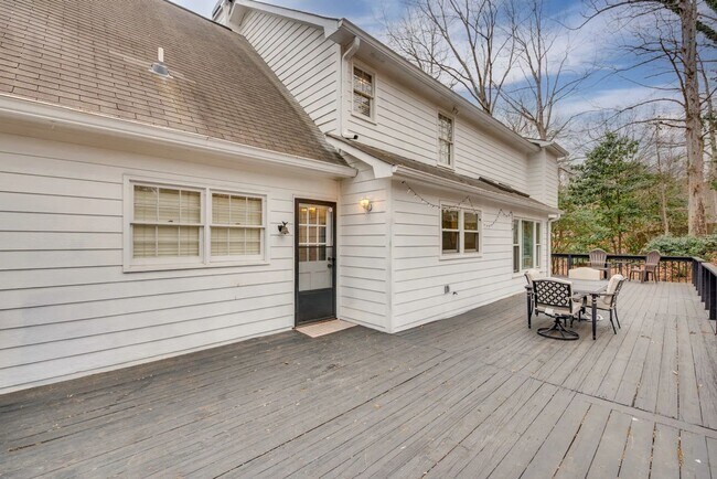 Photo - 2093 Breconridge Dr S W