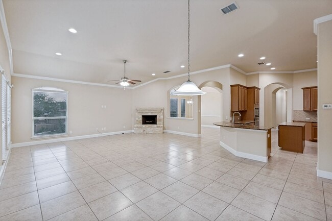 Photo - 23214 Crest View Way