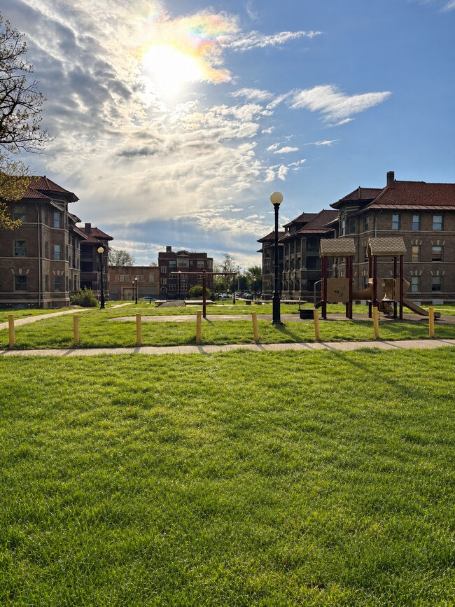Chamber's Court