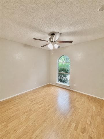 Photo - 1409 Glacier Dr