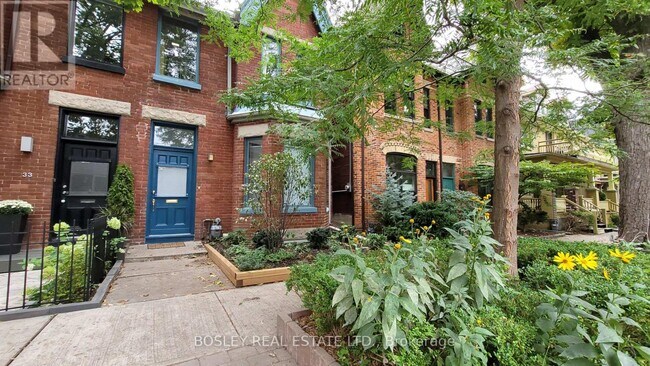 Photo - 31 Sword St Unit Main