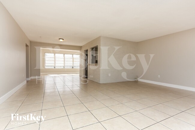 Photo - 7728 Alhambra Blvd