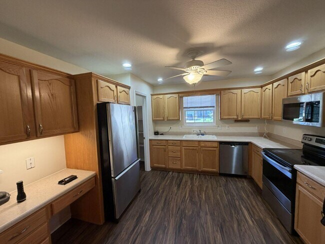 509 Amazon Dr