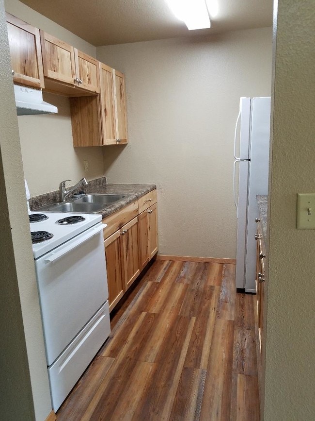 Meadowbrook Apartments Wadena, MN