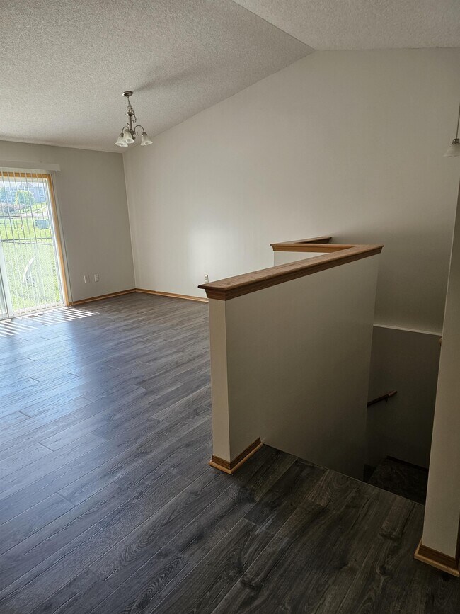 Photo - 501 Stonemont Dr