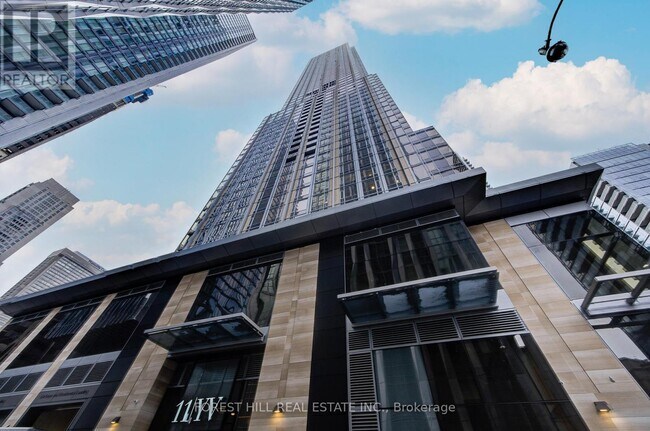 Photo - 11 Yorkville Ave Unité 1003