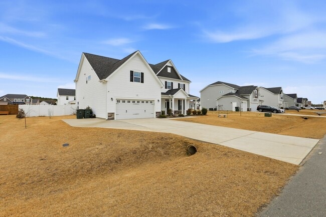 Photo - 107 Salmon Ln