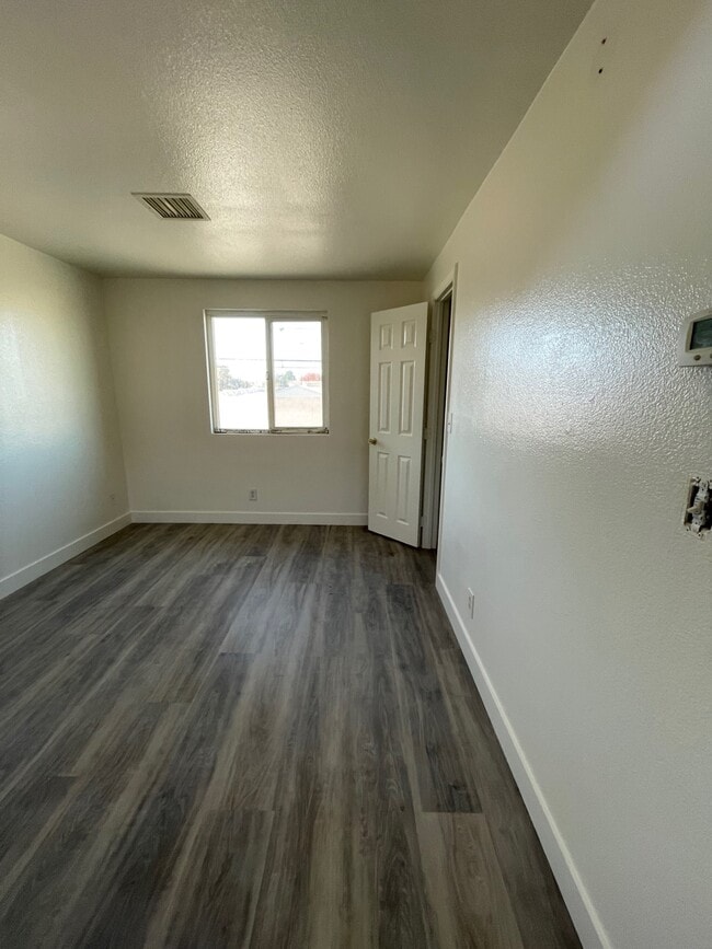 Photo - 2157 Carroll St