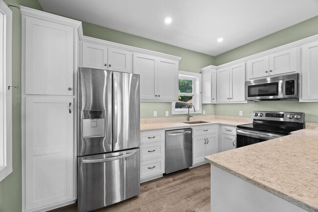 Photo - 10188 Russellville Rd