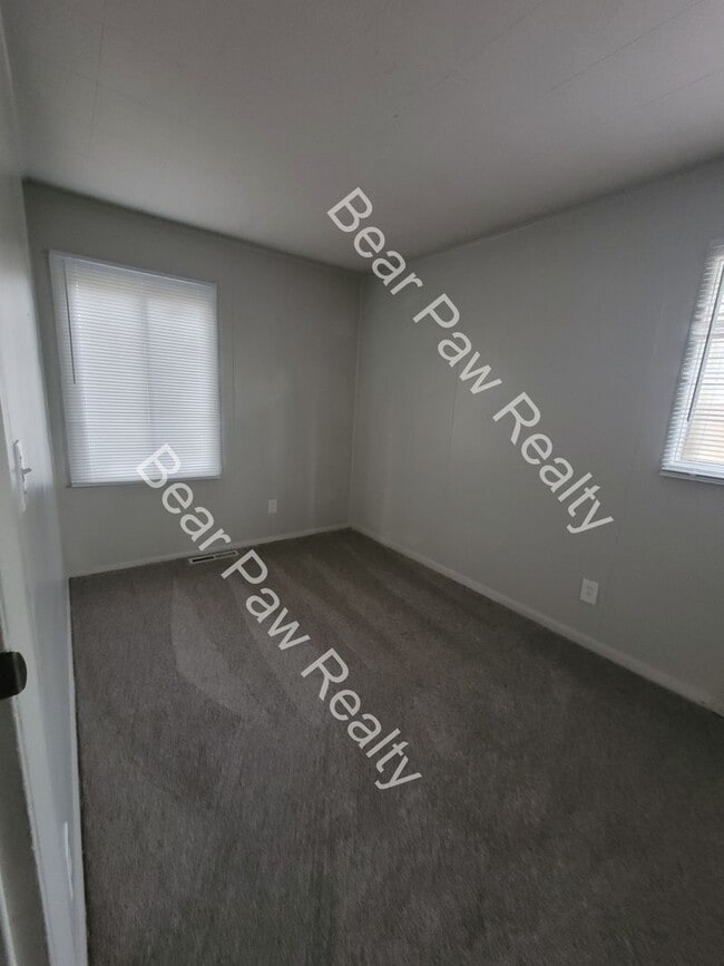 Photo - 1225 S Arp Ave