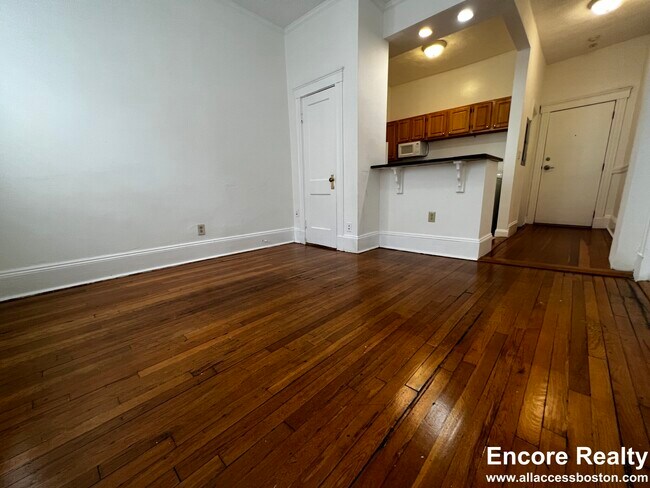 Photo - 112 Queensberry St Unidad 5