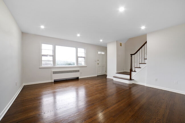 Photo - 1078 Burnet Ave