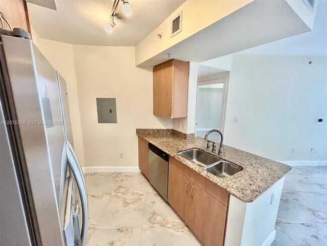 Photo - 1830 Radius Dr Unit 1002