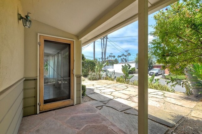 Photo - Coastal Living - Minutes from the Beach