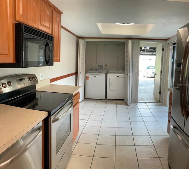 Photo - 1405 Pylewood St