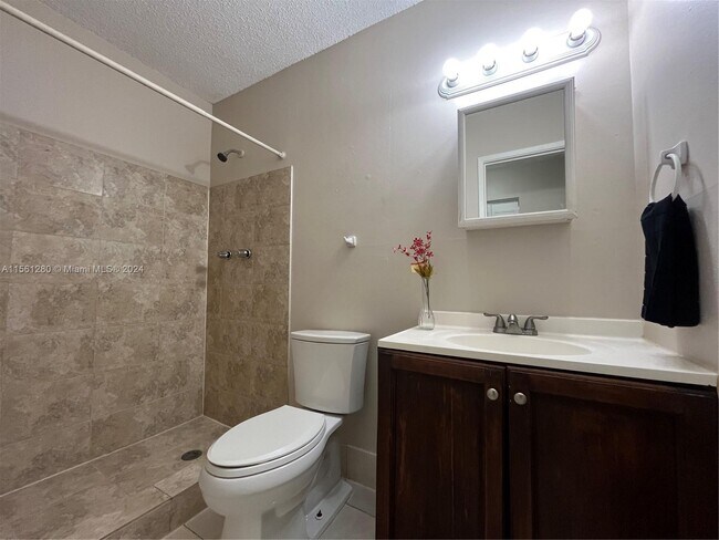 Photo - 1200 SW 50th Ave Condo Unit 209-3