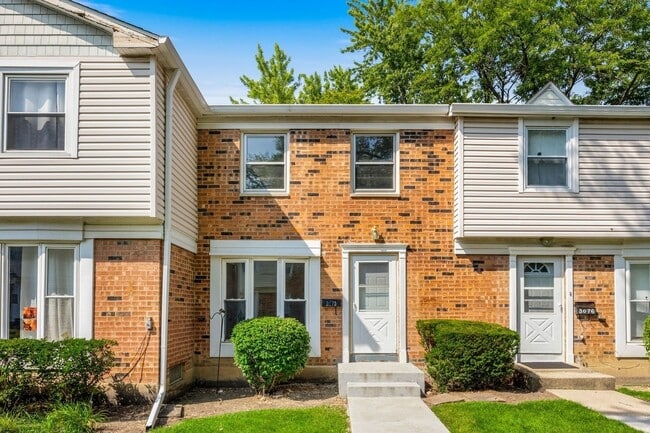 Building Photo - 3075 Kingston Ct