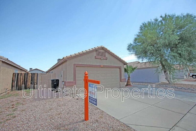 3232 W Lone Cactus Dr
