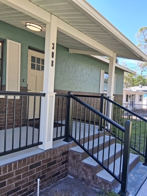 Photo - 308 Banana St