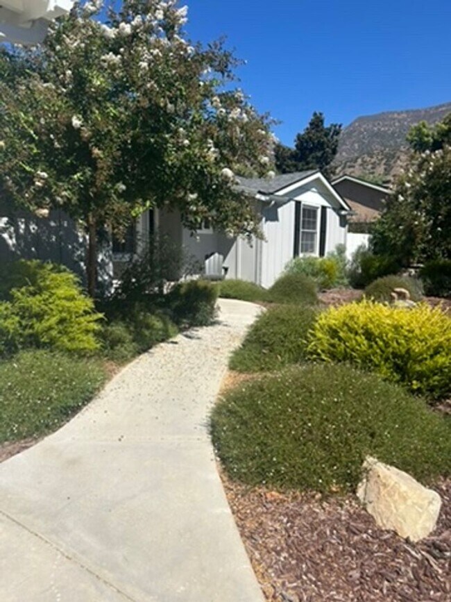 1009 Grandview Ave