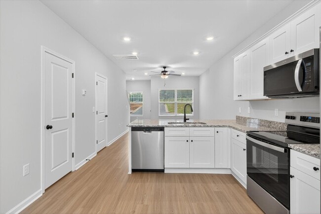 Photo - 1252 Principal Featherstone Ave
