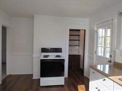 Photo - 22 Buzzards Bay Ave Unidad 1st floor