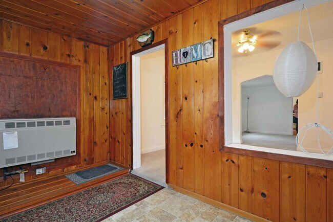 Photo - Spacious 4-Bed 3-Bath Home Available Now in NE Minneapolis!
