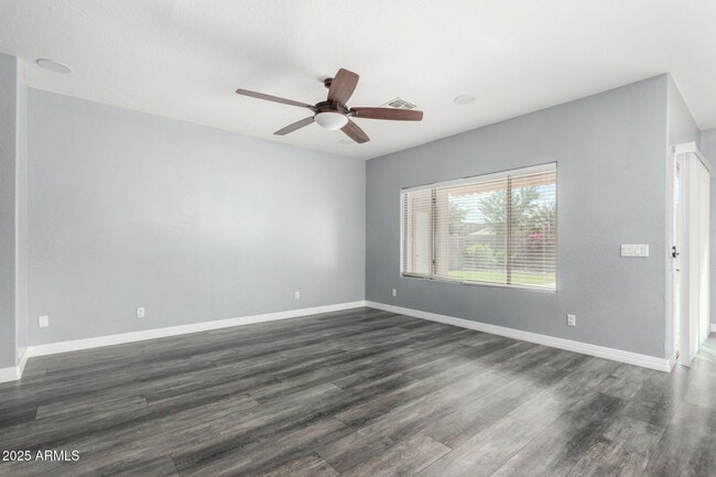 Photo - 4196 N 157th Ave