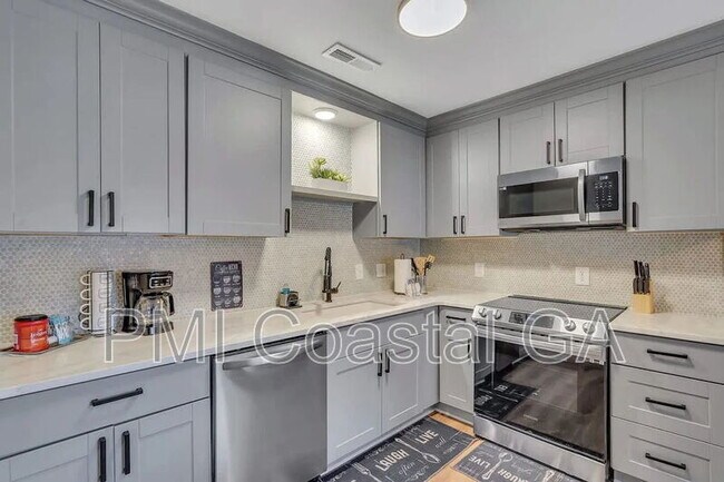 Photo - 302 Manden Rd