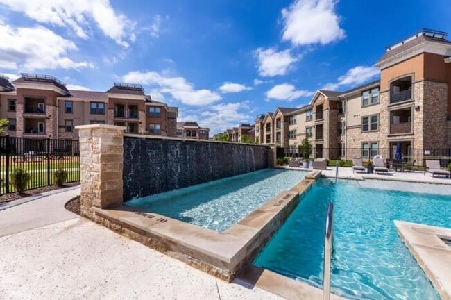 Photo - 2015 Forum Dr Unidad c2