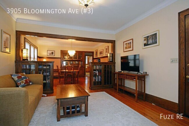 Photo - 3905 Bloomington Ave