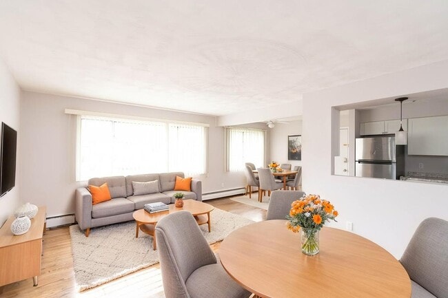 Photo - 154 Woodhill Dr Unit 154-01 Woodhill