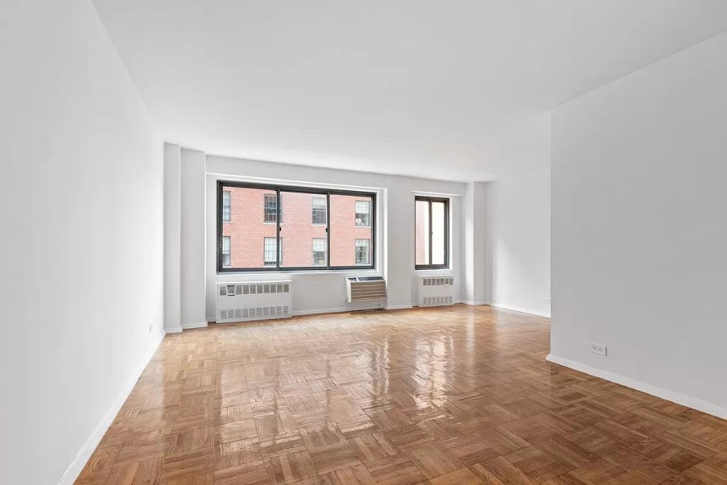 Photo - 175 W 12th St Condo Unit 10C