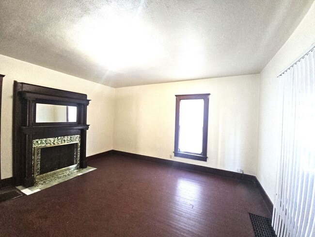 Sala de estar - 106 Cherry St Unidad 106