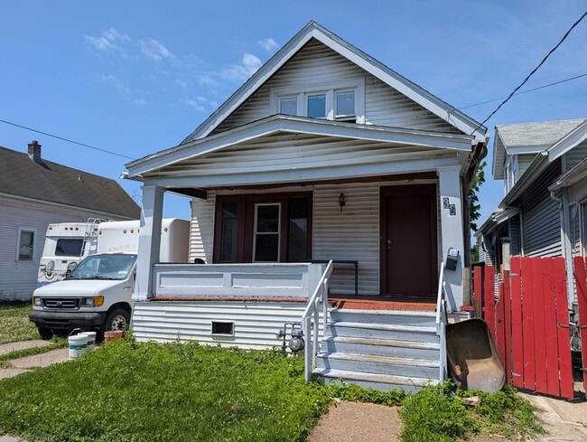 Photo - 36 Cornwall Ave Casa