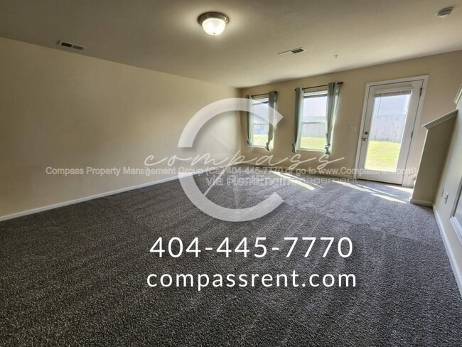 Photo - 2065 Belmont Cir NE