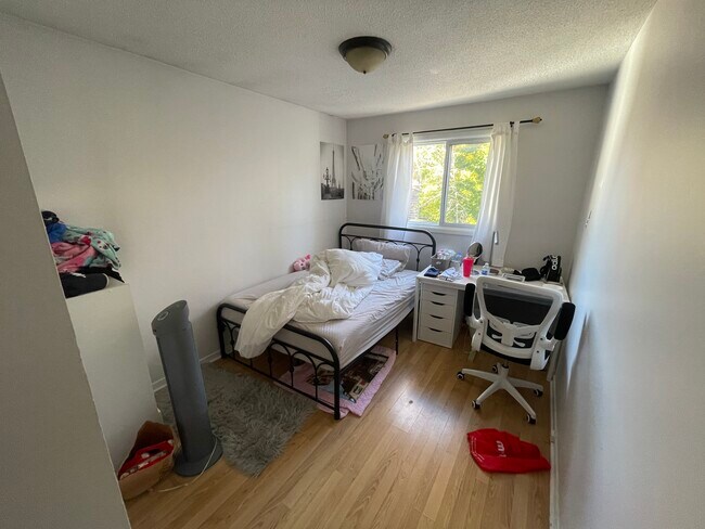 Photo - B-63 Nelson St Unit B