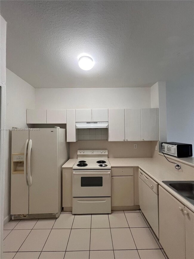 Photo - 1666 SE 27th Ct Unit 106