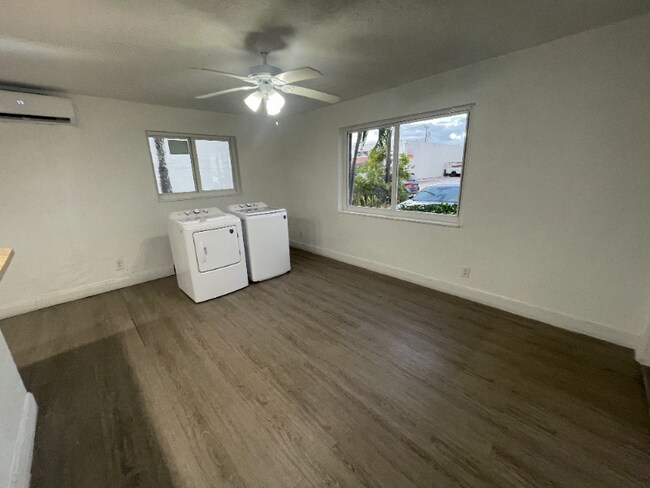 Photo - 2160 NW 29th St Unidad 1