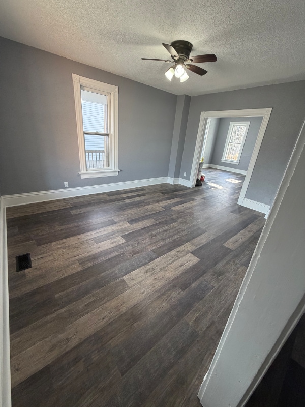 Photo - 1640 N Main St