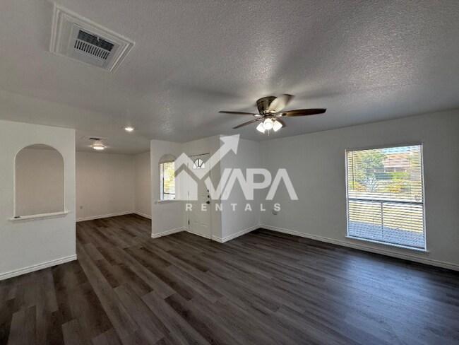 Photo - 10310 Little Sugar Creek