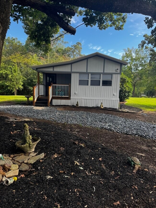 Photo - 86 Stocks Dr