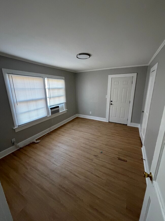 Photo - 409 Birch St Unit A