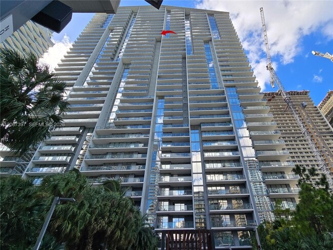 Building Photo - 88 SW 7th St Unit 3007