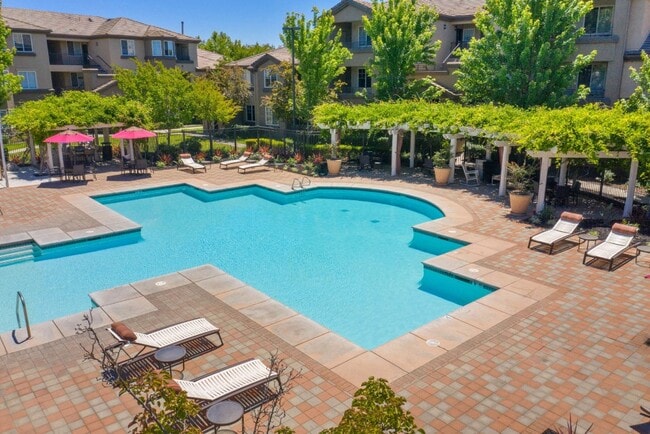 Photo - Artisan 8282